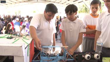 Estudiantes de la Secundaria Técnica 2 representan a Cajeme en concurso de robótica