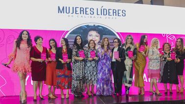 Reconocen a 31 mujeres líderes en la región Cali-Baja en evento con causa