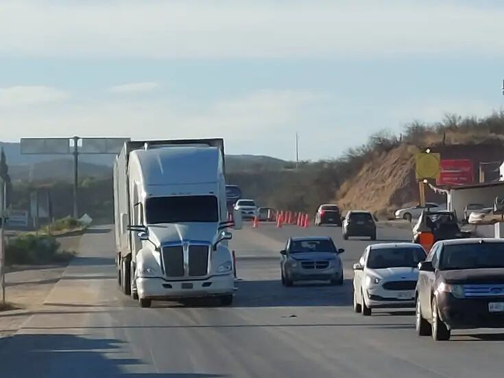 Atemorizan a transportistas retenes extraños en carreteras de Sonora: Canacar