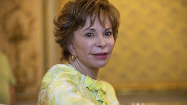 Isabel Allende publica ‘Violeta’ inspirada en su madre