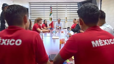 Medallistas hermosillenses en San Salvador 2023 reciben apoyo económico