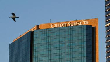 Suiza estudia la nacionalización total o parcial de Credit Suisse: Bloomberg