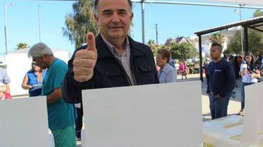 Emite Alcalde de Ensenada su voto
