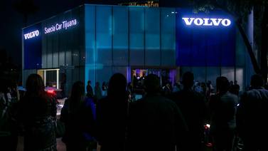 Celebra Volvo un año de la manera más electrificante