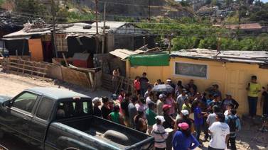 Temen 70 familias ser desalojadas en colonia Esperanza