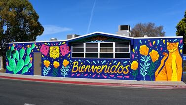 Estudiantes crean mural en escuela de Chula Vista