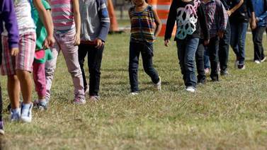 Menores migrantes buscan reunificación familiar: Colson