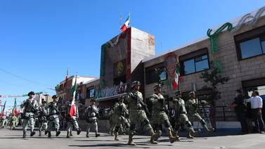 Disfrutan nogalenses desfile cívico militar: Día de la Independencia de México