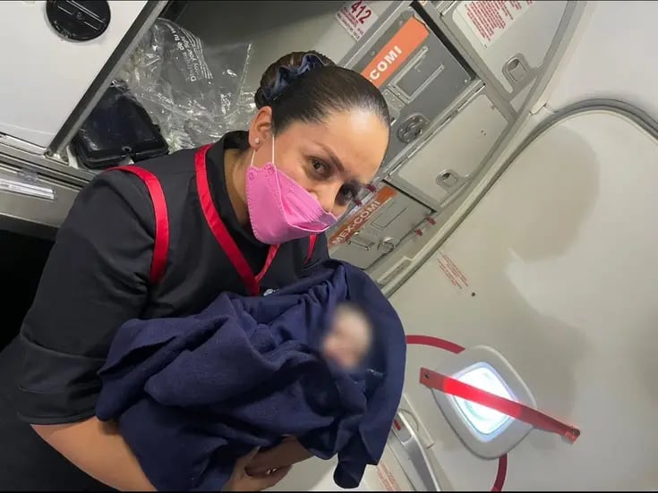 Bebé nace en el vuelo de Aeroméxico