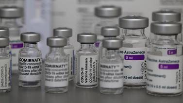 Propone Oxford aplicar tercera dosis de su vacuna seis meses después de la segunda