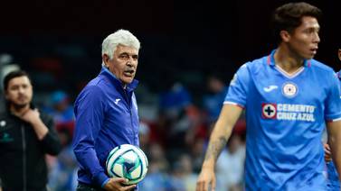 ‘Tuca’ Ferretti podría tener sus horas contadas como entrenador de Cruz Azul