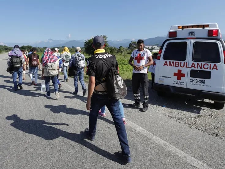 Mueren tres migrantes arrollados por un tractocamión en Oaxaca
