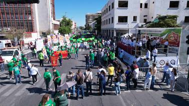 Más de 23 sindicatos desfilaron  este 1 de mayo, Día del Trabajo