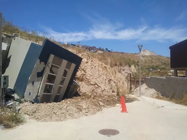 Protección Civil inspecciona 53 zonas de riesgo y un deslizamiento en Tijuana