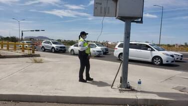 Darán apoyo vial agentes de tránsito por cierre en bulevar Quiroga