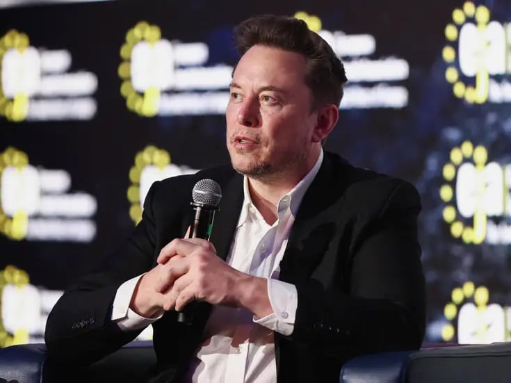 Elon Musk se retracta en Brasil y dice que  “fallos operativos” permitieron que usuarios bloqueados siguieran activos