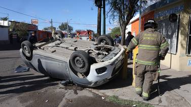 Aumentan al inicio de 2024 atenciones de accidentes aparatosos: Bomberos de Hermosillo