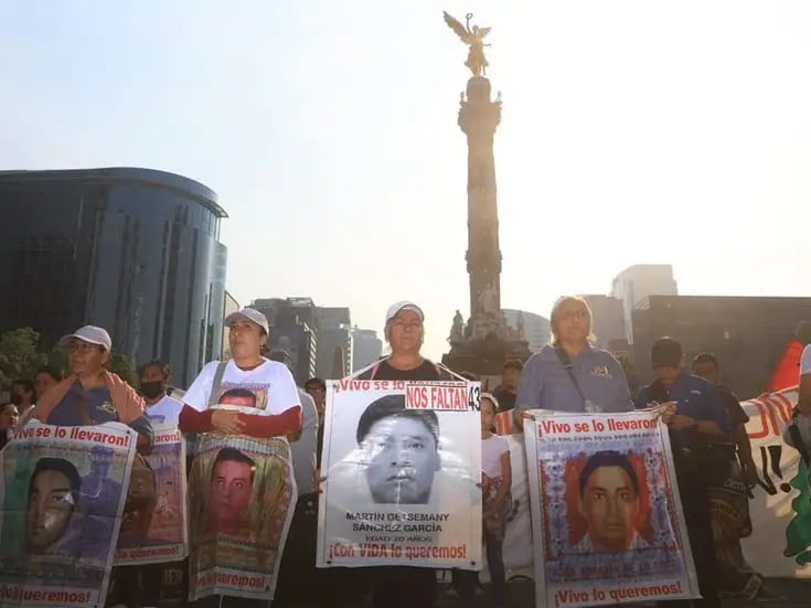 Ayotzinapa: AMLO recibirá a familiares de los 43 normalistas el próximo 3 de junio