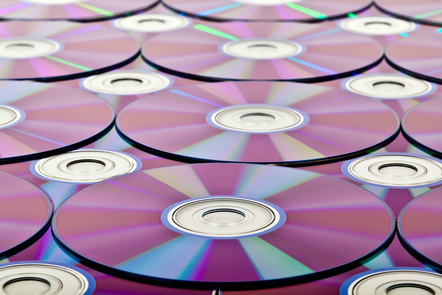 Tendrá la capacidad para almacenar hasta un millón de películas de calidad promedio en un solo disco.