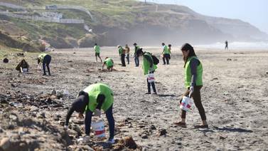 Organizan limpieza de playas 