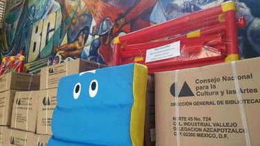 Donan 6 mil libros para bibliotecas públicas de Ensenada