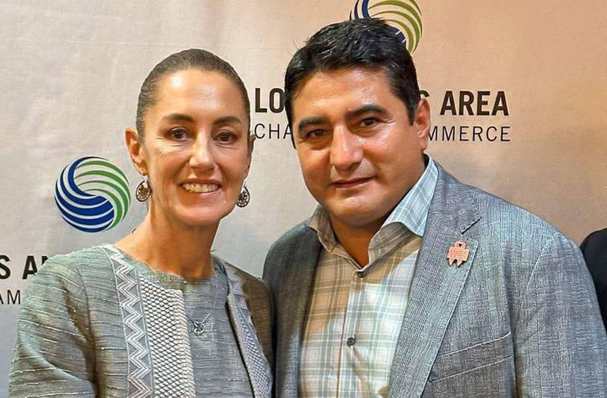 Claudia Sheinbaum, candidata presidencial por Morena y Erik Morales, precandidato a la Alcaldía de Tijuana.