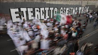 Miles de mexicanos protestan por justicia en CMDX por matanza de Tlatelolco