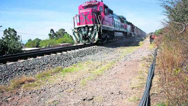 Sin fecha para reabrir paso ferroviario México-EU; se pierden 100 mdd según Coparmex