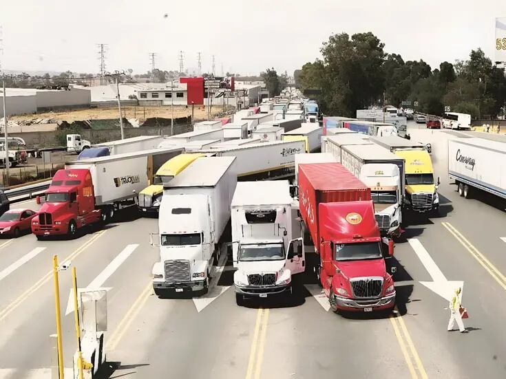 ¿Por qué llaman a Paro en varias carreteras de México? Este es el reclamo de traileros y transportistas