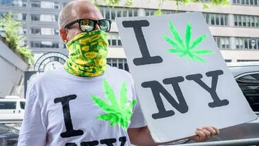 Nueva York apuesta por el cannabis legal y otorga más de mil licencias