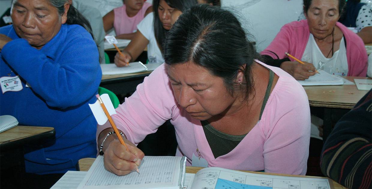 SEP registra a más de 35 mil asesored educativos en el INEA