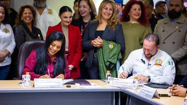 Alcaldesa de Tijuana y Burócratas firman el contrato colectivo para 2024