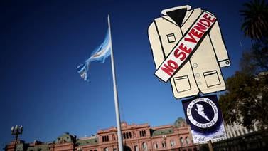 Protesta masiva en Buenos Aires por recorte en universidades públicas