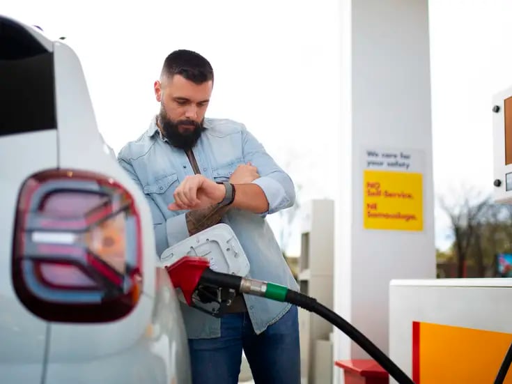 Profeco da a conocer los precios promedio de los combustibles nacionales