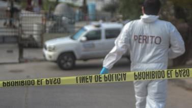 Encuentran tres cuerpos en una camioneta abandonada en municipio de Nuevo León