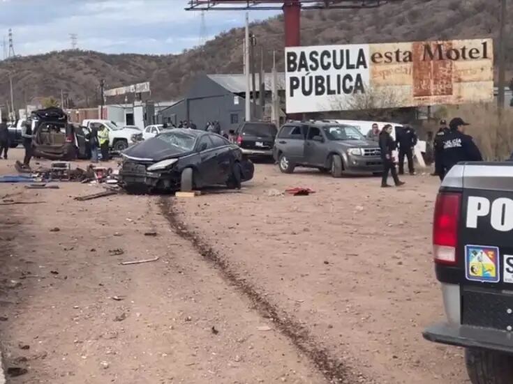 Choque en carretera deja dos muertos y cinco heridos en Nogales