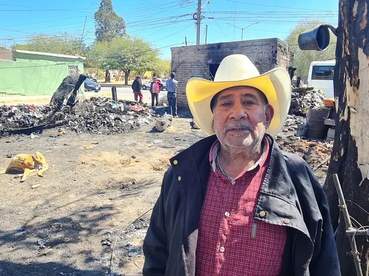 Don Manuel no se siente solo... tras perderlo todo cuándo su casa se incendió en Hermosillo