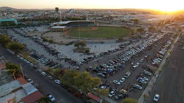 Mercado sobre rueda se abre paso en Hermosillo