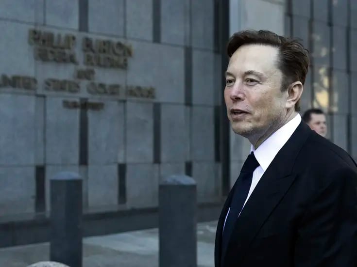 Elon Musk está acusado de engañar a los propietarios sobre las capacidades de autoconducción de sus Tesla