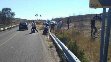 Dos lesionados por accidente en moto