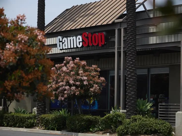GameStop y AMC se disparan más del 70% cada uno mientras el operador de memes ‘Roaring Kitty’ resurge