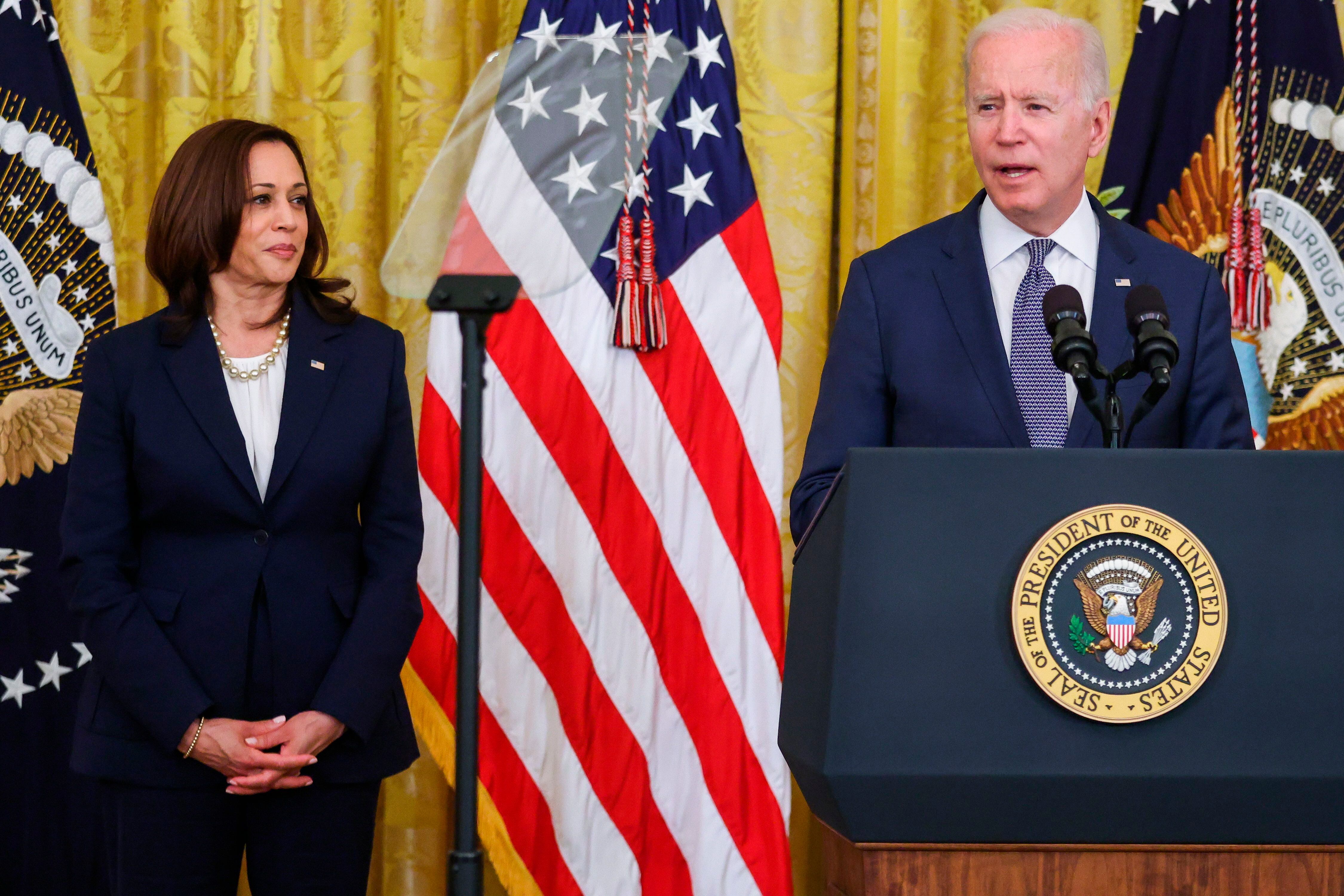 El presidente de Estados Unidos, Joe Biden, y la vicepresidenta Kamala Harris. EFE/EPA/OLIVER CONTRERAS / POOL
