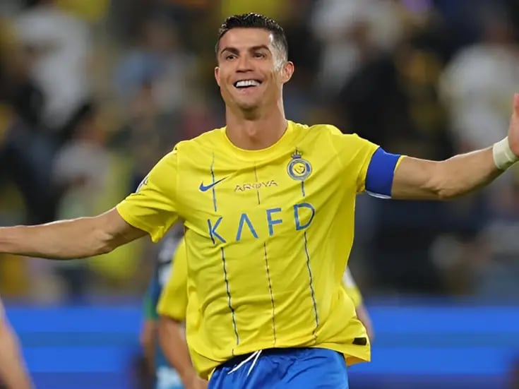 Cristiano Ronaldo ofrece empleos con sueldos de medio millón de pesos
