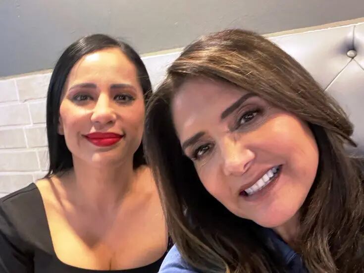 Sandra Cuevas y Alejandra Barrales oficializan su registro en MC para el Senado