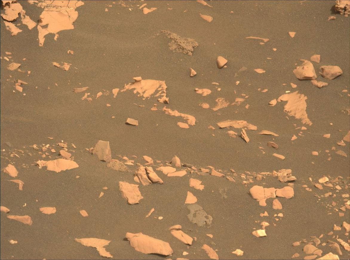 Roca descubierta por el rover curiosity en Marte | Fuente: NASA