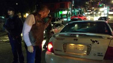Remolcan 19 taxis 'piratas' en operativo 'sorpresa' en Tijuana