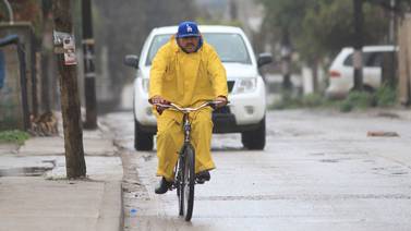 Protección Civil Rosarito exhorta a tomar precauciones por lluvias este miércoles