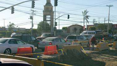 Obras viales afectan accesos a Santa Fe en Tijuana