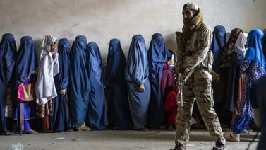 A dos años de la caída de Kabul: La difícil realidad de las mujeres afganas bajo el régimen talibán