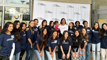 Estrella de fútbol femenil lanza fundación en San Diego